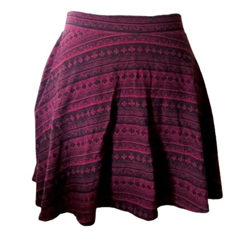 Pacsun Skater Skirt Size Medium Tribal Aztec Pattern Black Pink Mini LA Hearts